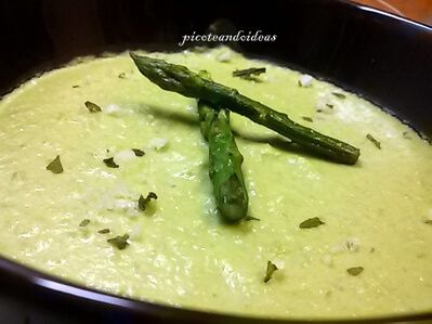 Bebidas y Cremas para el Día Mundial de la Hidratación Crema espárragos verdes de Samantha Crema de Espárragos de Samantha Picoteandoideas