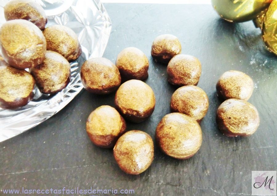 receta Bombones dorados de Chocolate con Avellanas