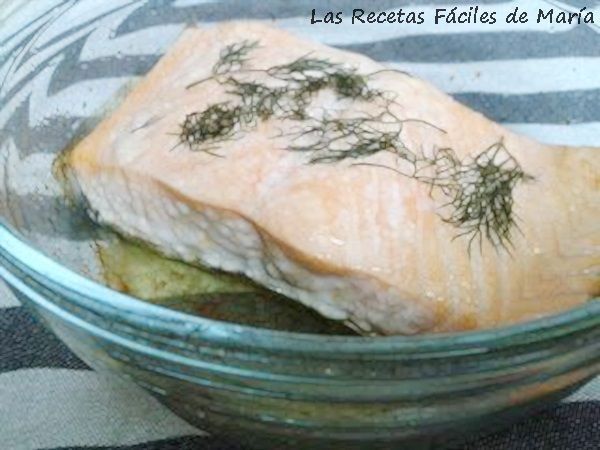 receta salmón al horno con aroma de eneldo